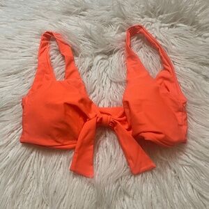 Twist Tie‎ Bikini Top